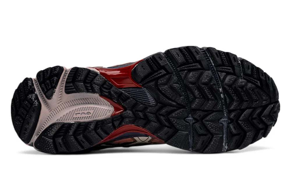 Asics Gel-Kahana 8 "Beige Black"