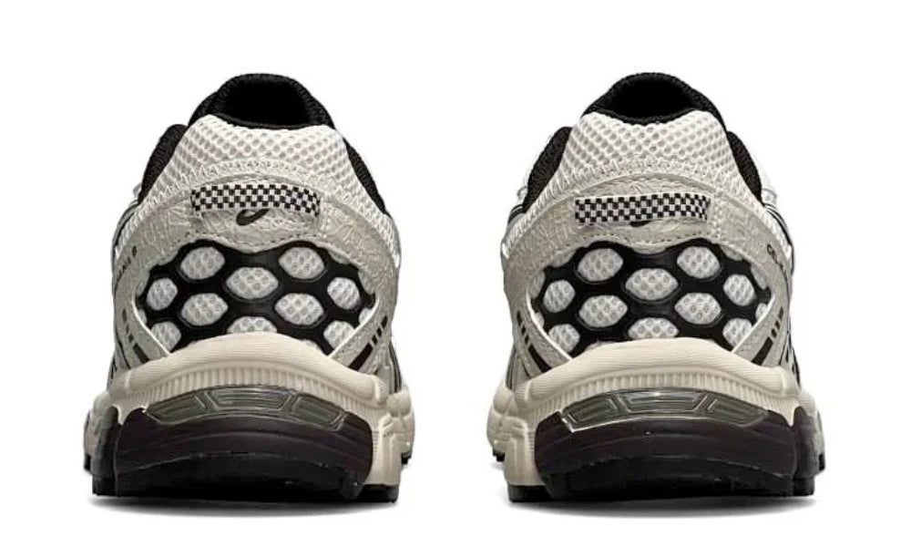 Asics Gel-Kahana 8 "Beige Black"