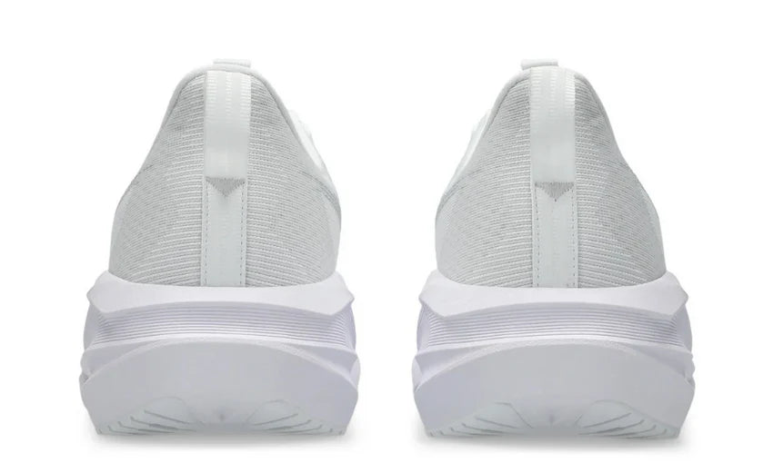 Asics Novablast 5 'White / Piedmont Grey'